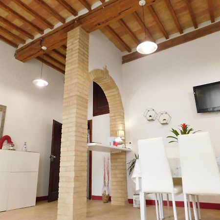 Otello Guest House Montalcino Eksteriør billede